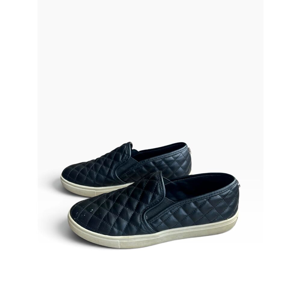 Steve Madden Womens 8 Ecentrcq Black Quilted Slip On Fashion Sneakers Shoes Sz 8